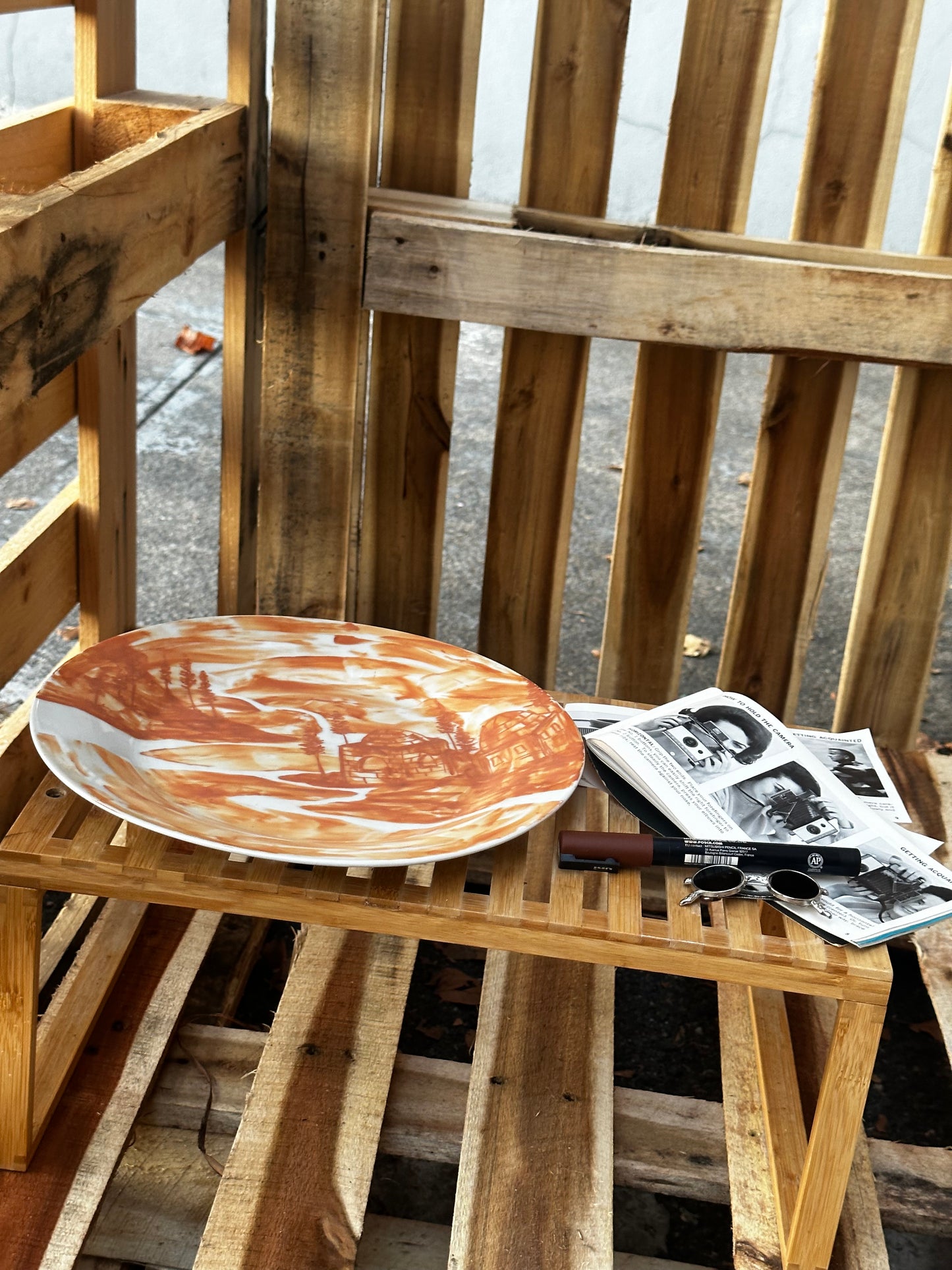 Painted porcelain plate